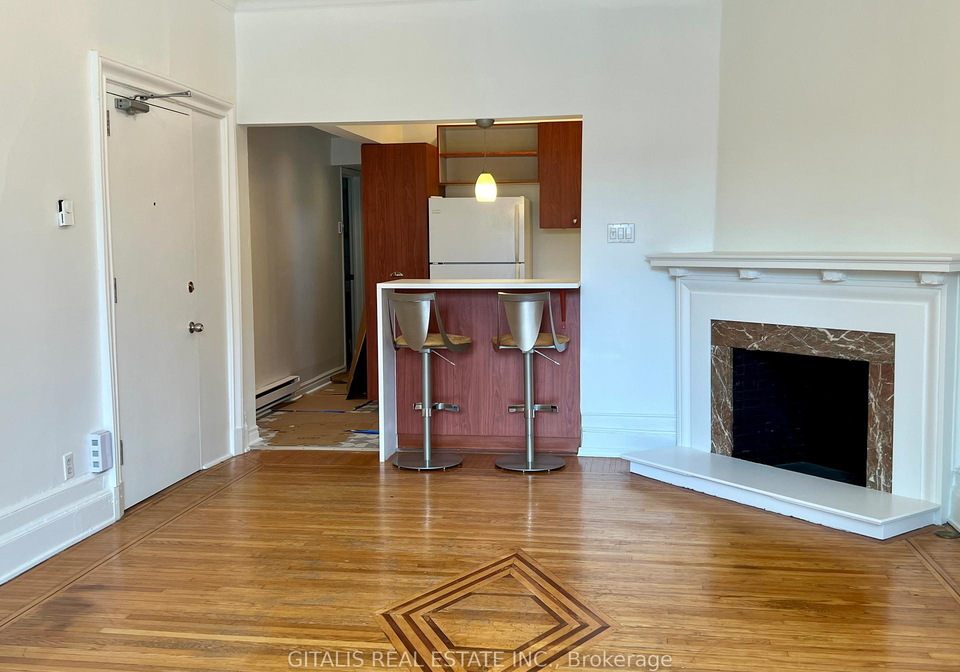 396-brunswick-avenue-toronto-ontario-c12327581