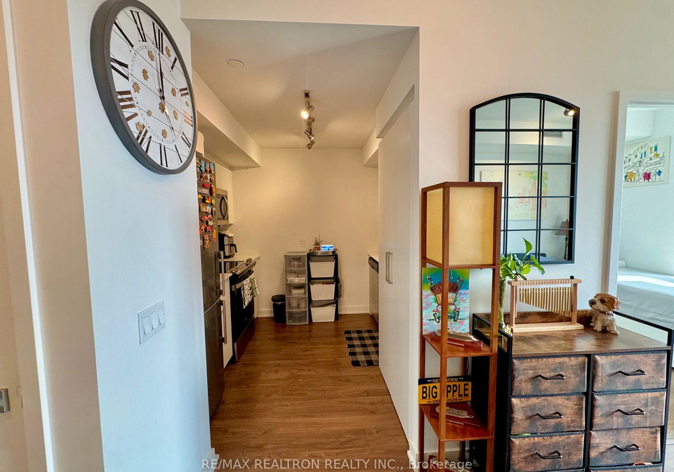 30-tretti-way-toronto-ontario-c12327655