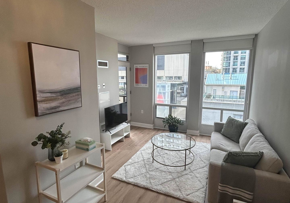 85-bloor-street-e-e-toronto-ontario-c12327669