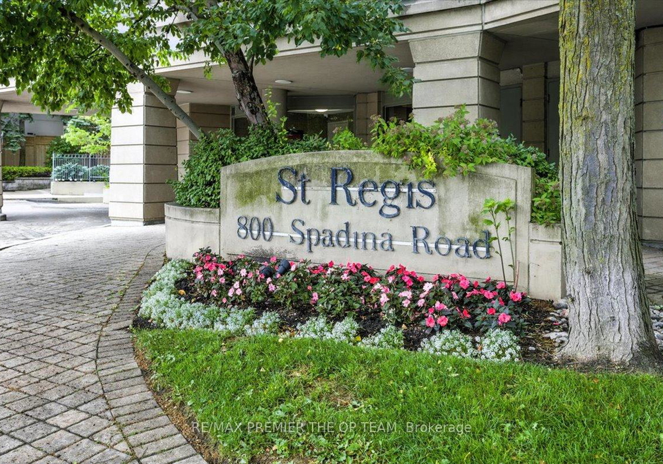 800-spadina-road-toronto-ontario-c12327713