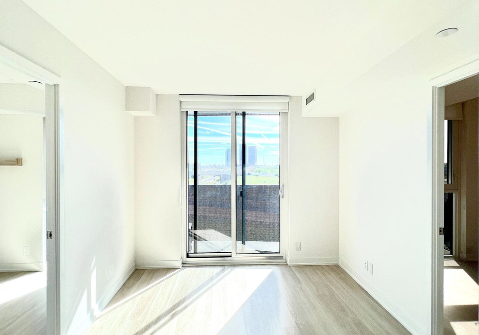 30-tretti-way-toronto-ontario-c12327820