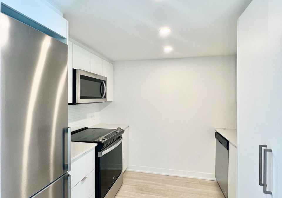 30-tretti-way-toronto-ontario-c12327820