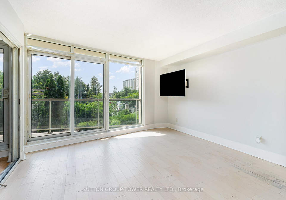 550-queens-quay-w-w-toronto-ontario-c12327829