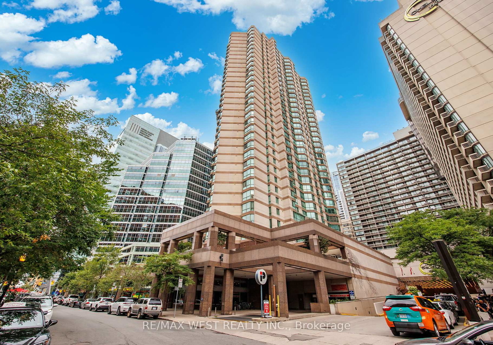 38-elm-street-toronto-ontario-c12327982