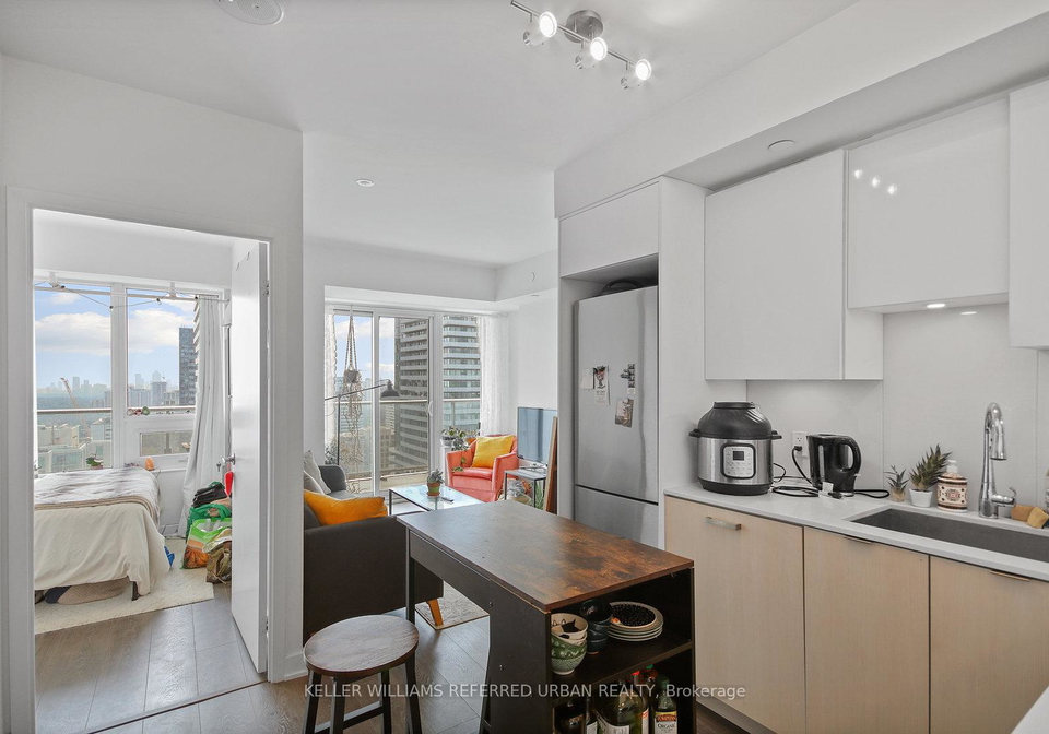 195-redpath-avenue-toronto-ontario-c12327987