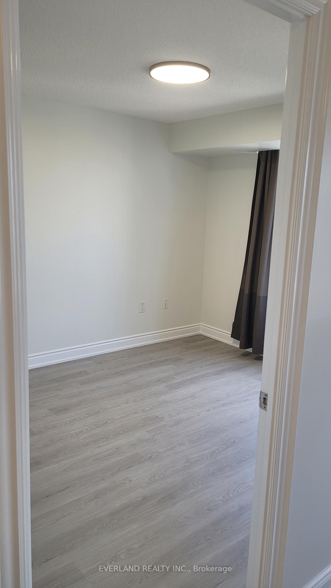 500-doris-avenue-north-york-ontario-c12328066