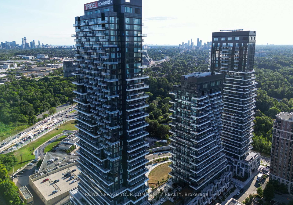 10-lnn-on-the-park-drive-e-e-north-york-ontario-c12328443