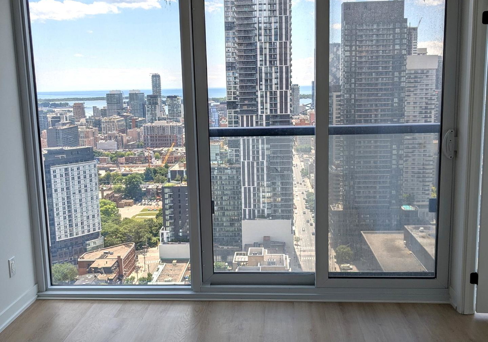 319-jarvis-street-toronto-ontario-c12328638