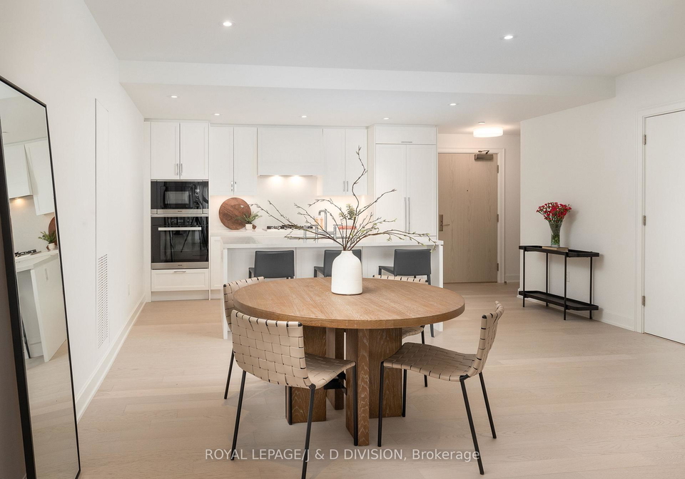 1-strathgowan-avenue-toronto-ontario-c12328710