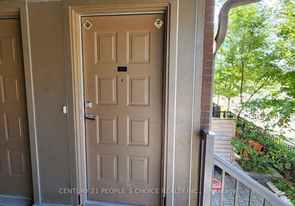 639-lawrence-avenue-w-w-toronto-ontario-c12328777