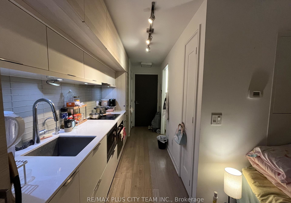 88-scott-street-toronto-ontario-c12328791