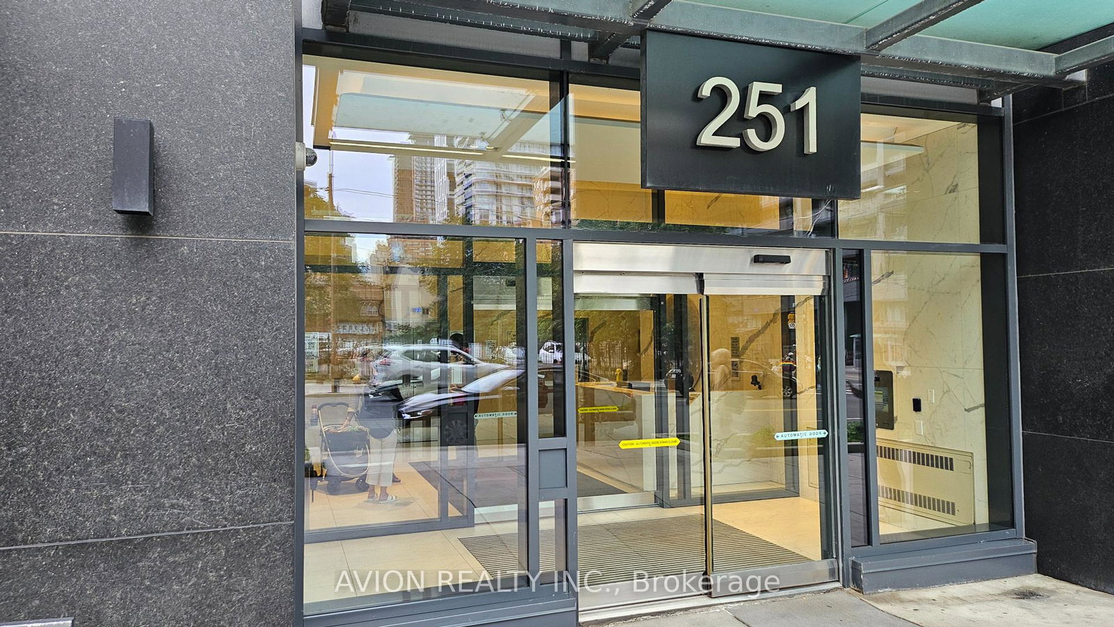 251-jarvis-street-toronto-ontario-c12329009