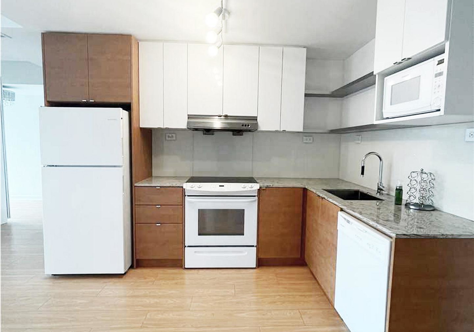 72-esther-shiner-boulevard-north-york-ontario-c12329096