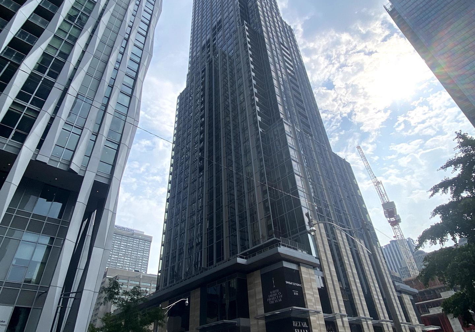 11-yorkville-avenue-toronto-ontario-c12329102