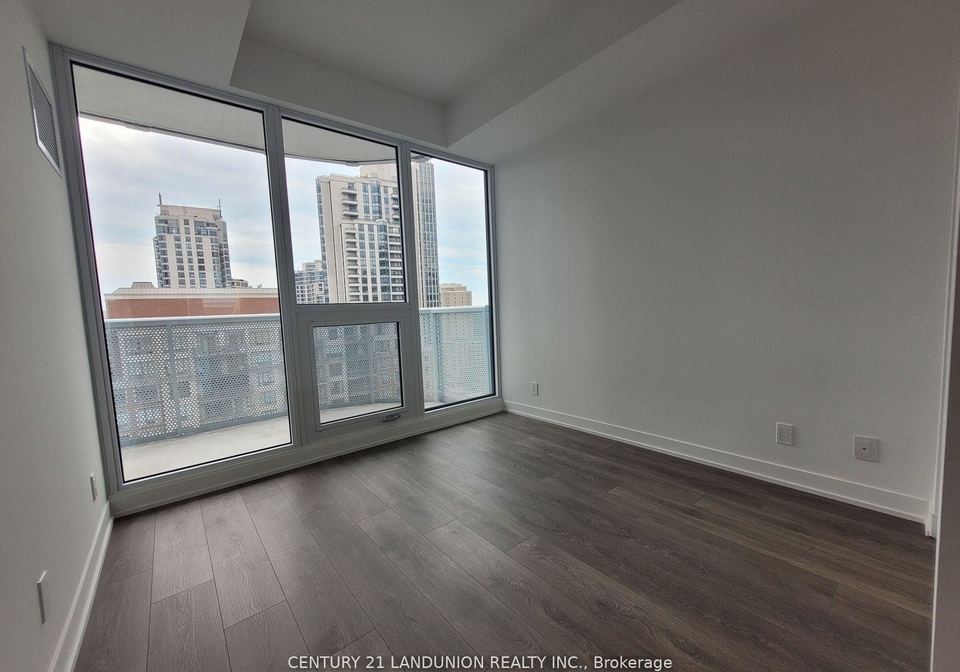 15-holmes-avenue-north-york-ontario-c12329113