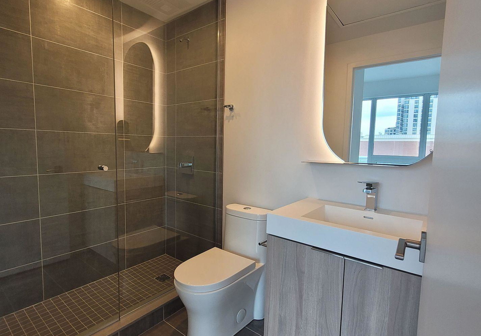 15-holmes-avenue-north-york-ontario-c12329113