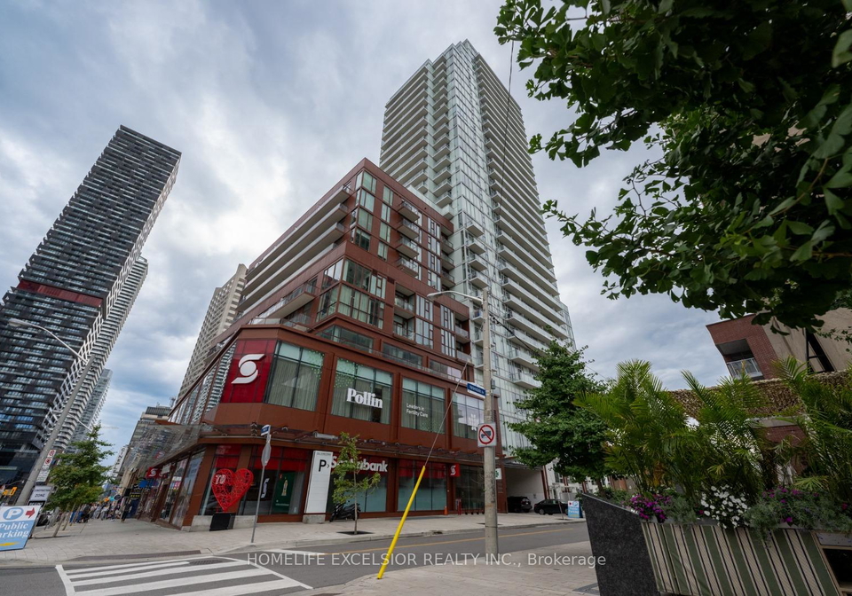 33-helendale-avenue-toronto-ontario-c12329197