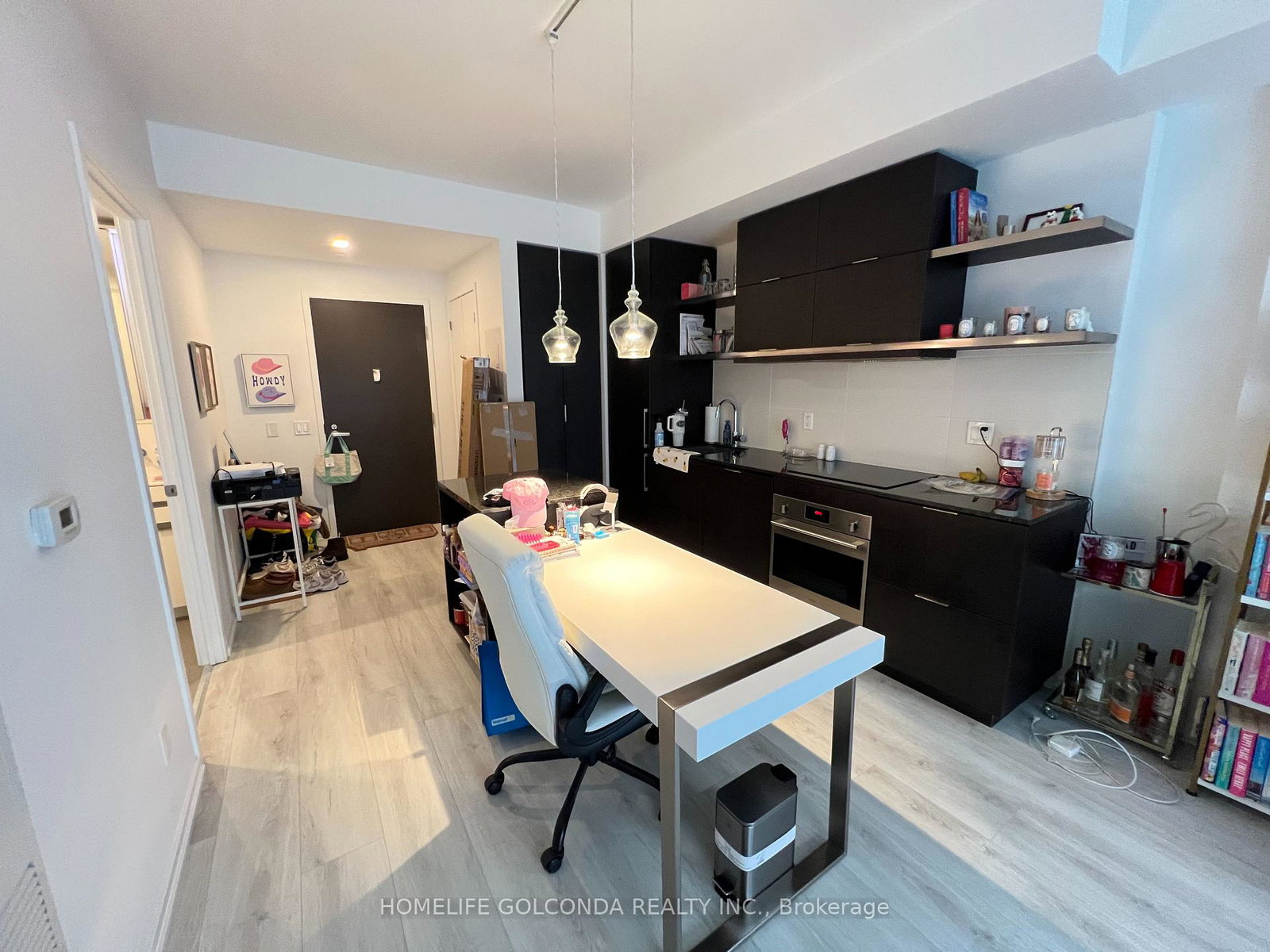 197-yonge-street-toronto-ontario-c12329469