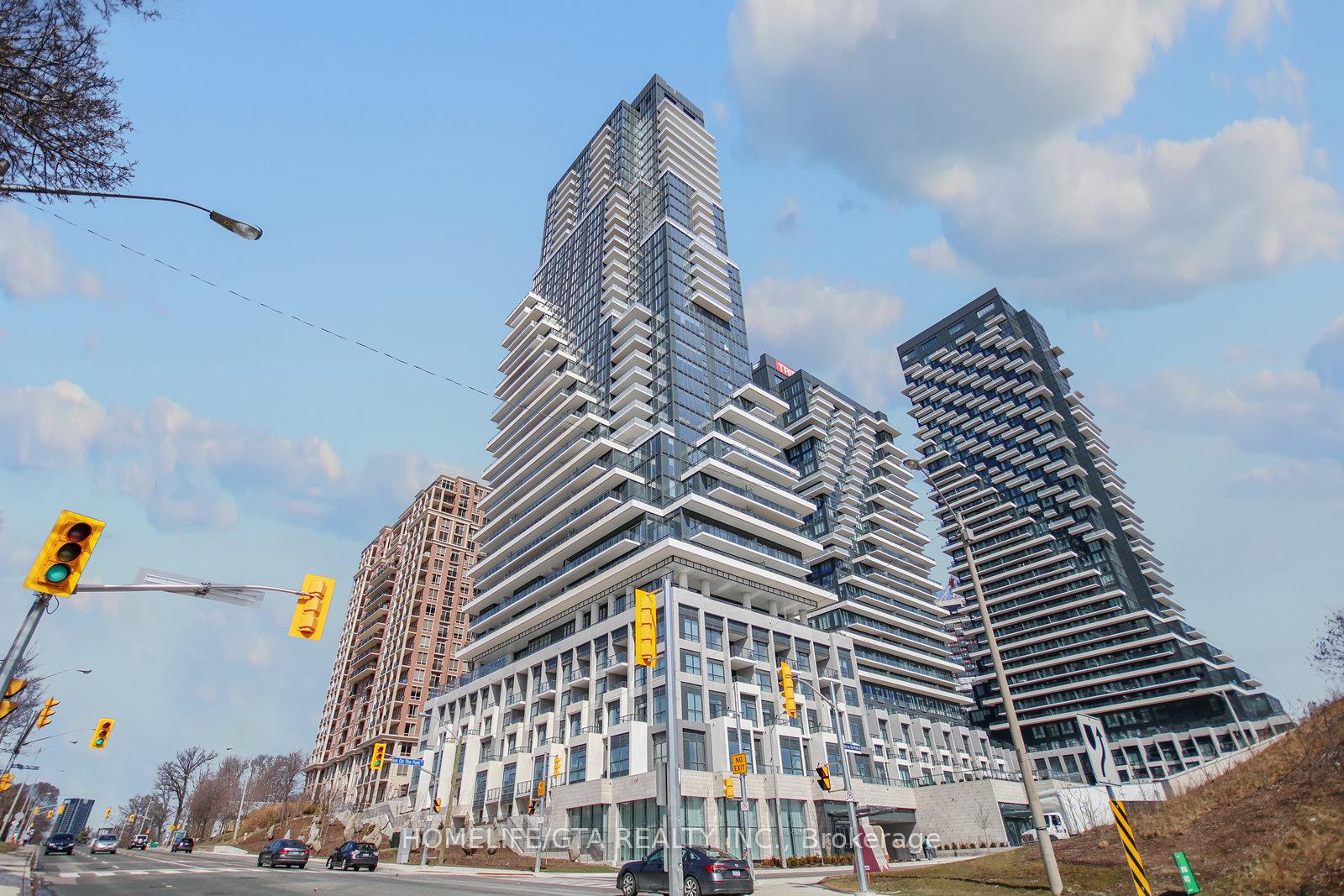 10-inn-on-the-park-drive-north-york-ontario-c12329486