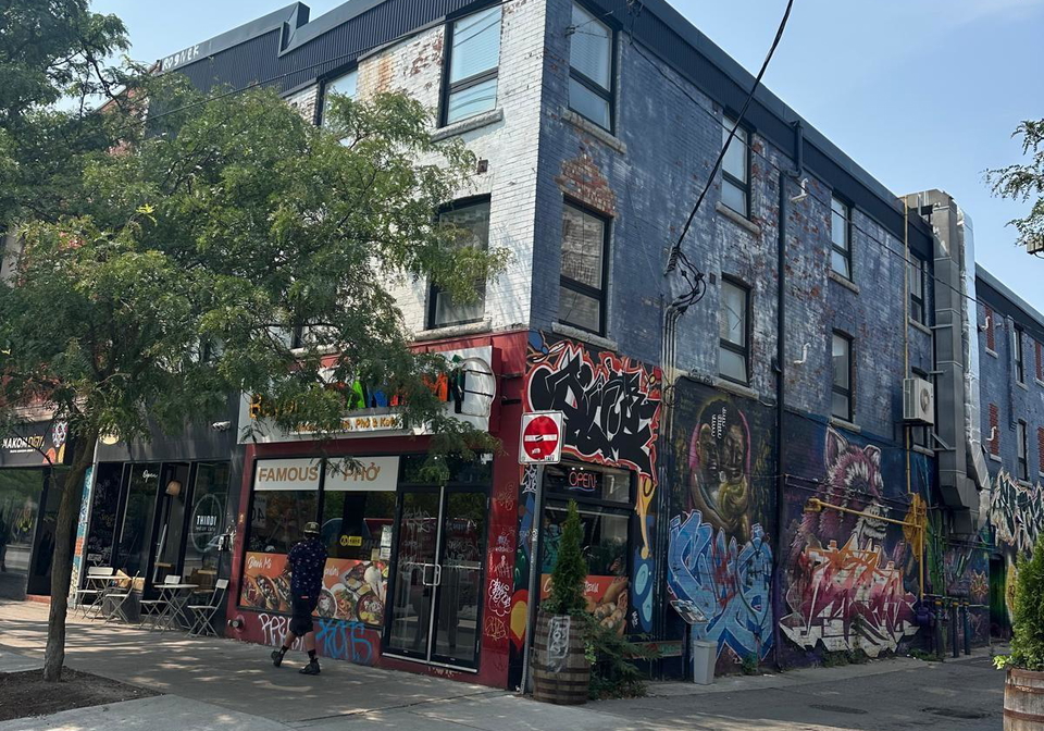 400-college-street-toronto-ontario-c12329498