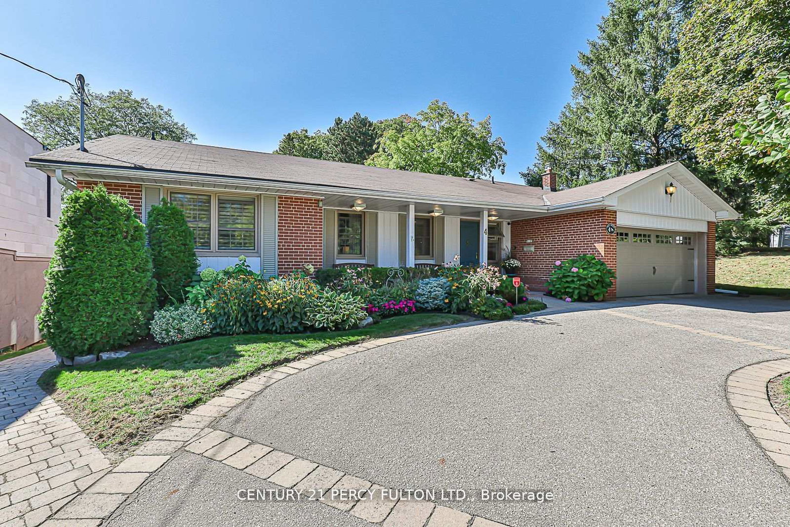 4-page-avenue-north-york-ontario-c12329533