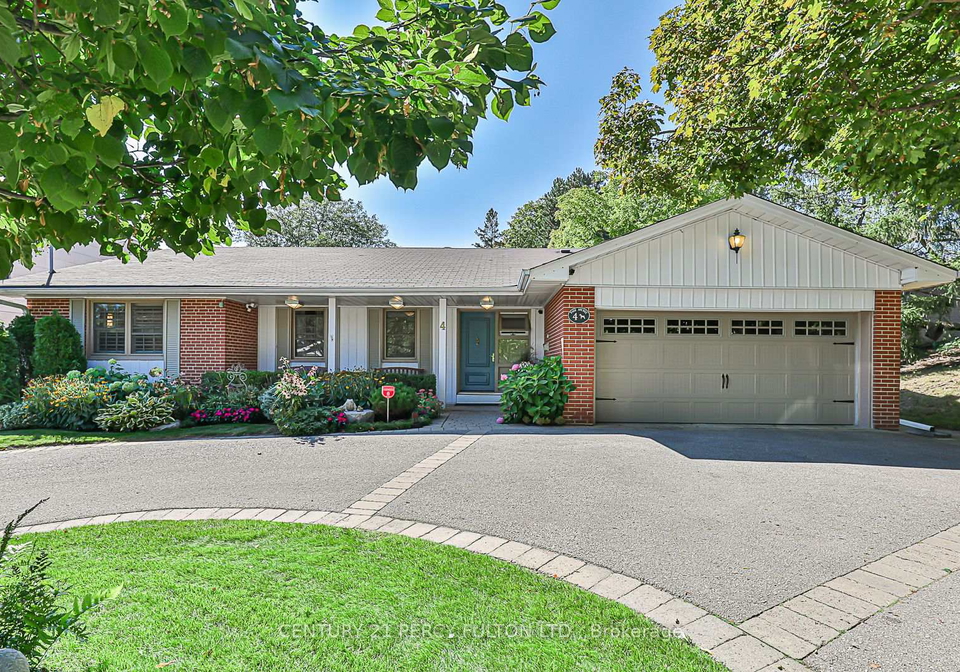 4-page-avenue-north-york-ontario-c12329533