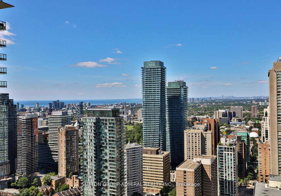 42-charles-street-toronto-ontario-c12329544