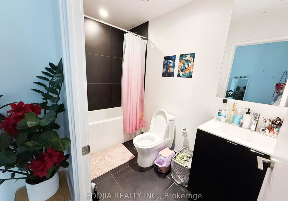 20-edward-street-toronto-ontario-c12329579
