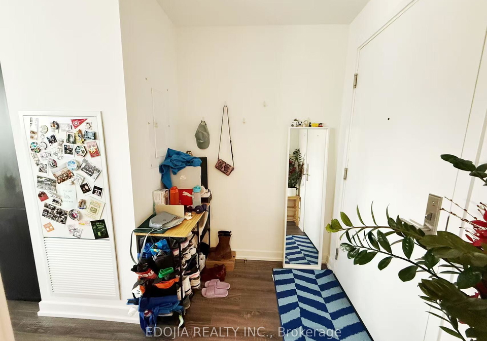 20-edward-street-toronto-ontario-c12329579