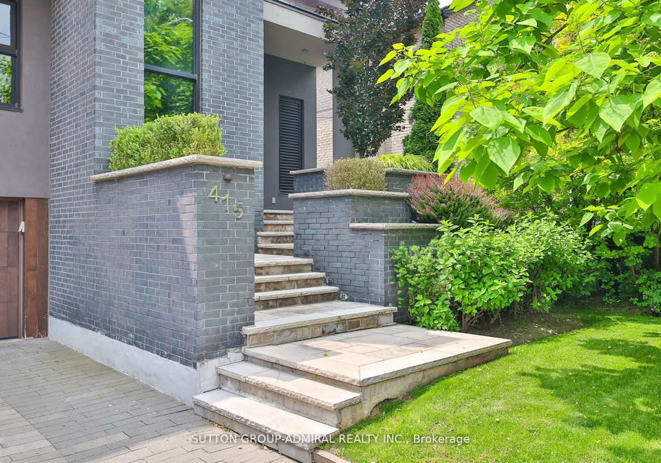 415-douglas-avenue-toronto-ontario-c12329583