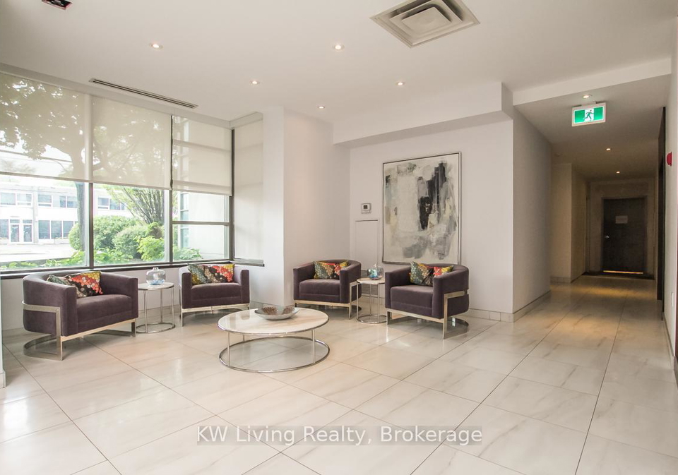 3840-bathurst-street-toronto-ontario-c12329600