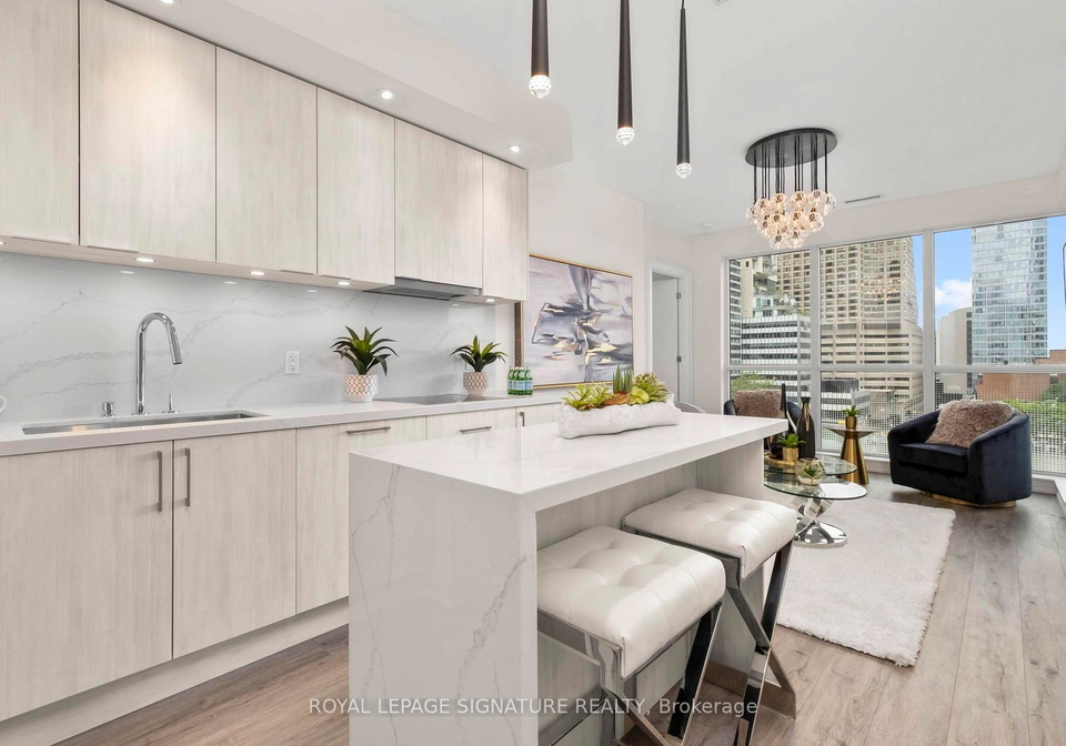 88-cumberland-street-toronto-ontario-c12329743