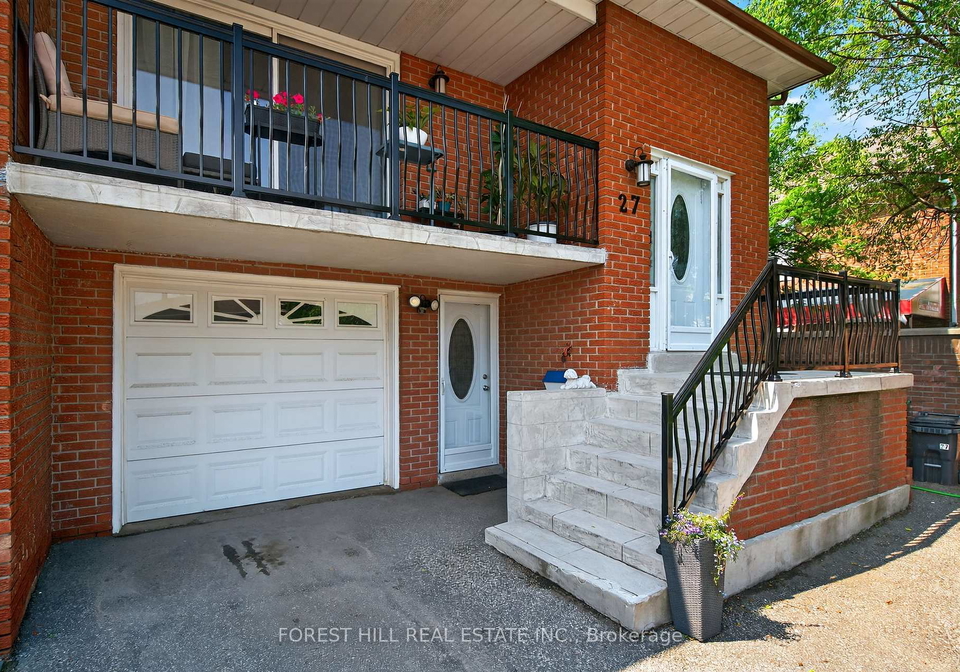 27-hickorynut-drive-north-york-ontario-c12329748