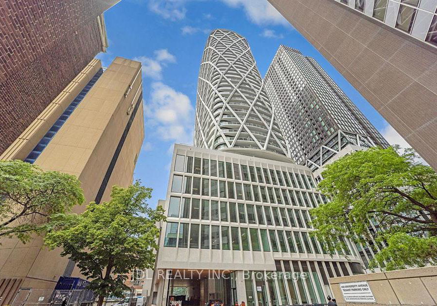 230-simcoe-street-toronto-ontario-c12329749
