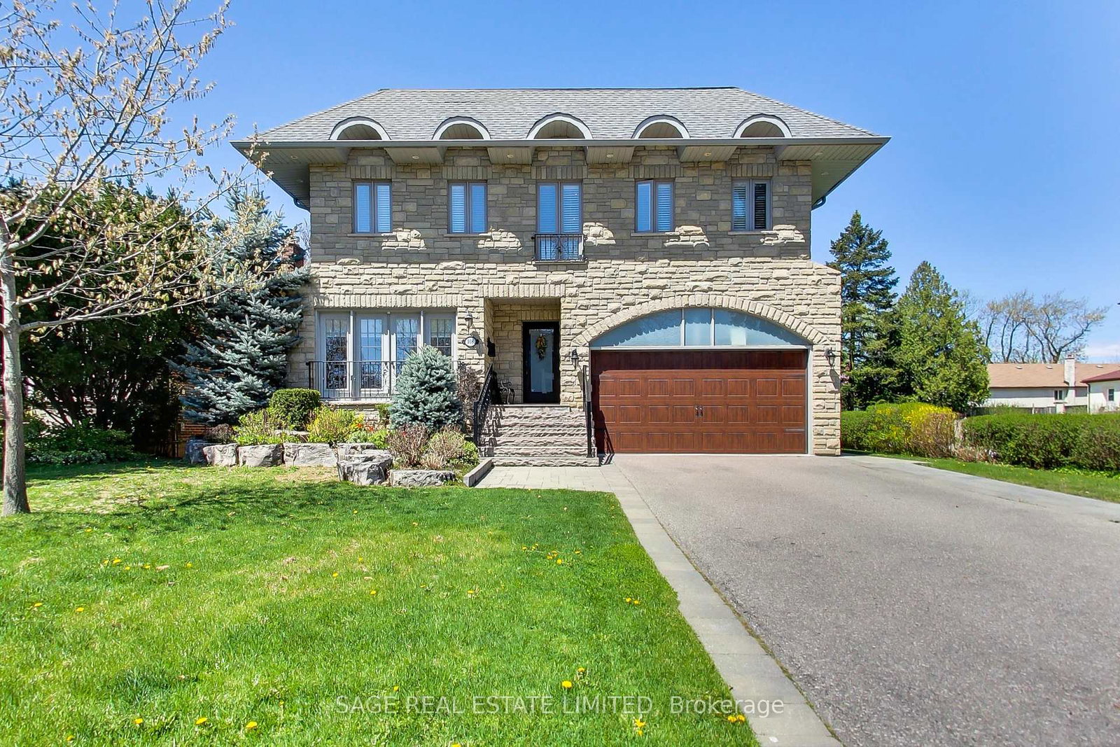 108-madawaska-avenue-north-york-ontario-c12329831