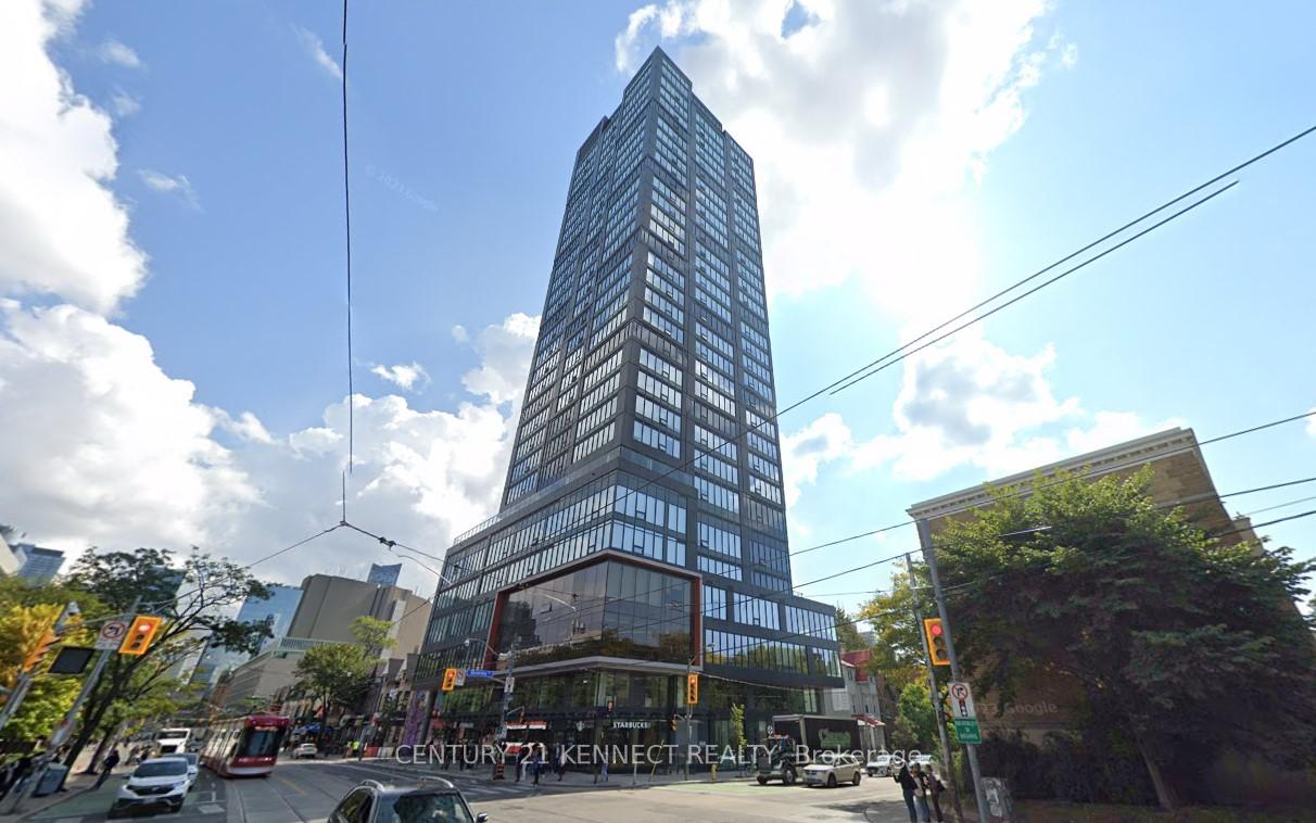 203-college-street-toronto-ontario-c12329839