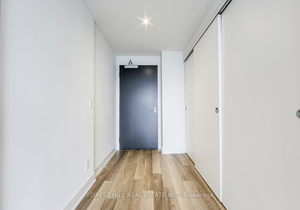 8-cumberland-street-toronto-ontario-c12329840