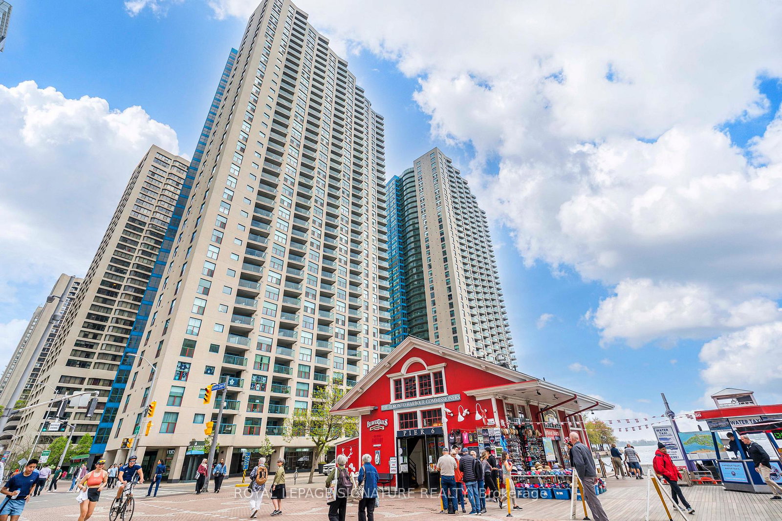 99-harbour-square-toronto-ontario-c12329991