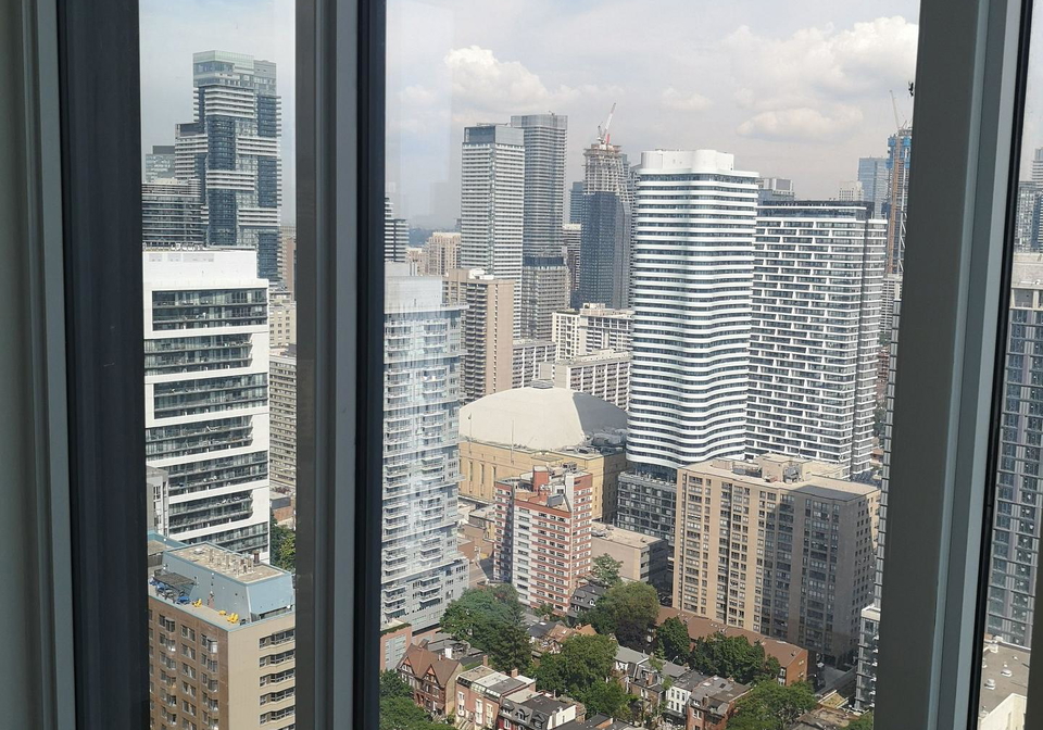 319-jarvis-street-toronto-ontario-c12330067