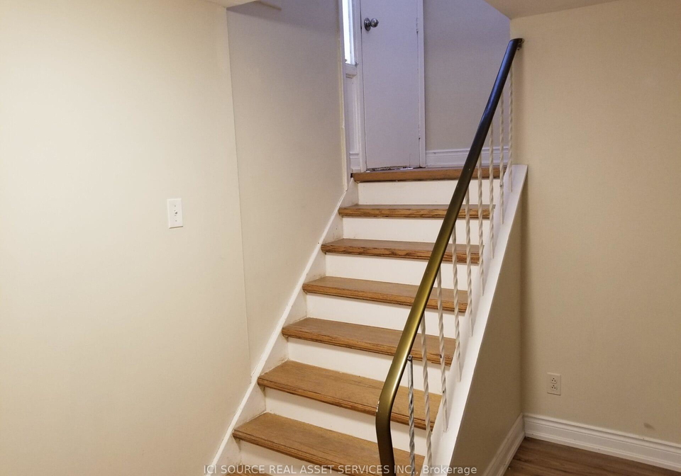 198-northwood-drive-north-york-ontario-c12330173