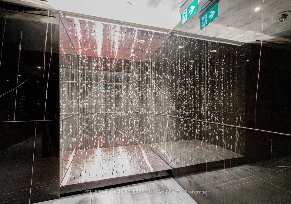 11-yorkville-avenue-toronto-ontario-c12330287