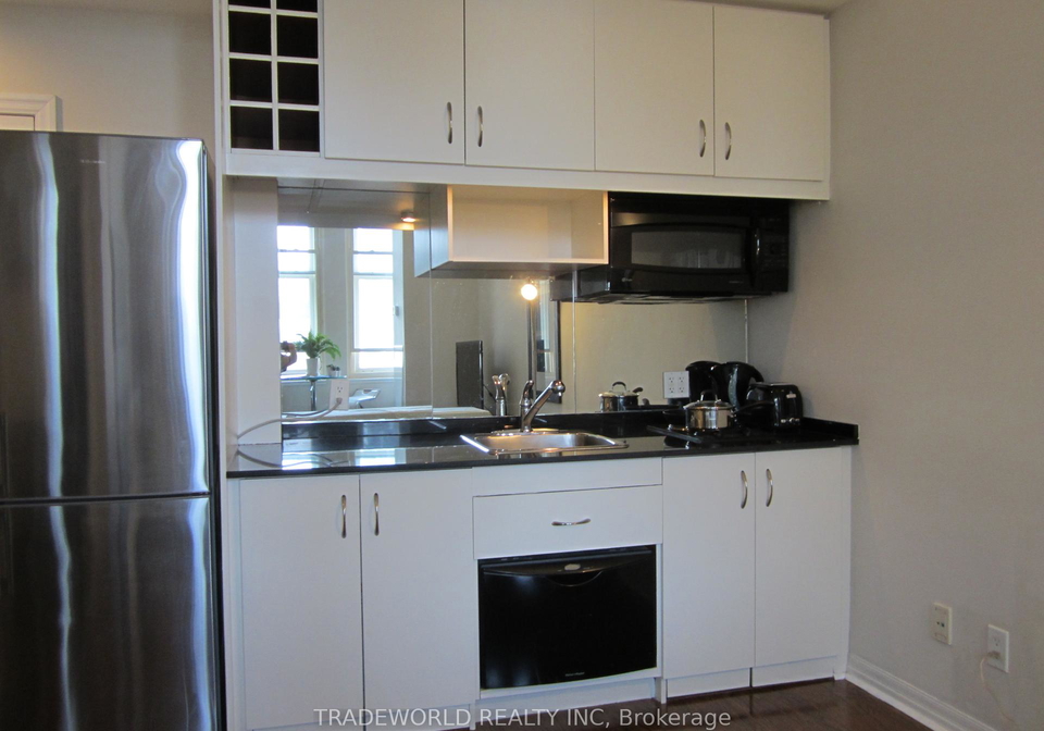1-king-street-w-toronto-ontario-c12330588