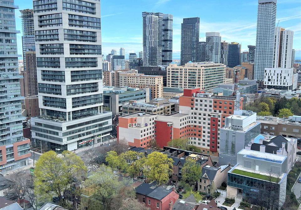 45-carlton-street-toronto-ontario-c12331090