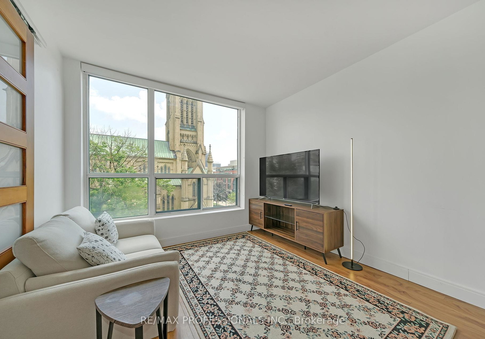 92-king-street-e-toronto-ontario-c12331178