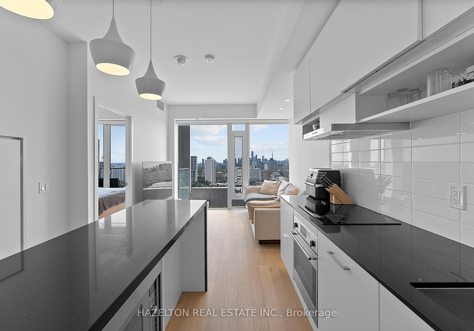 5-soudan-avenue-toronto-ontario-c12331395
