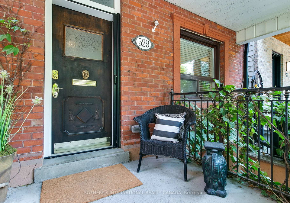 529-crawford-street-toronto-ontario-c12331564