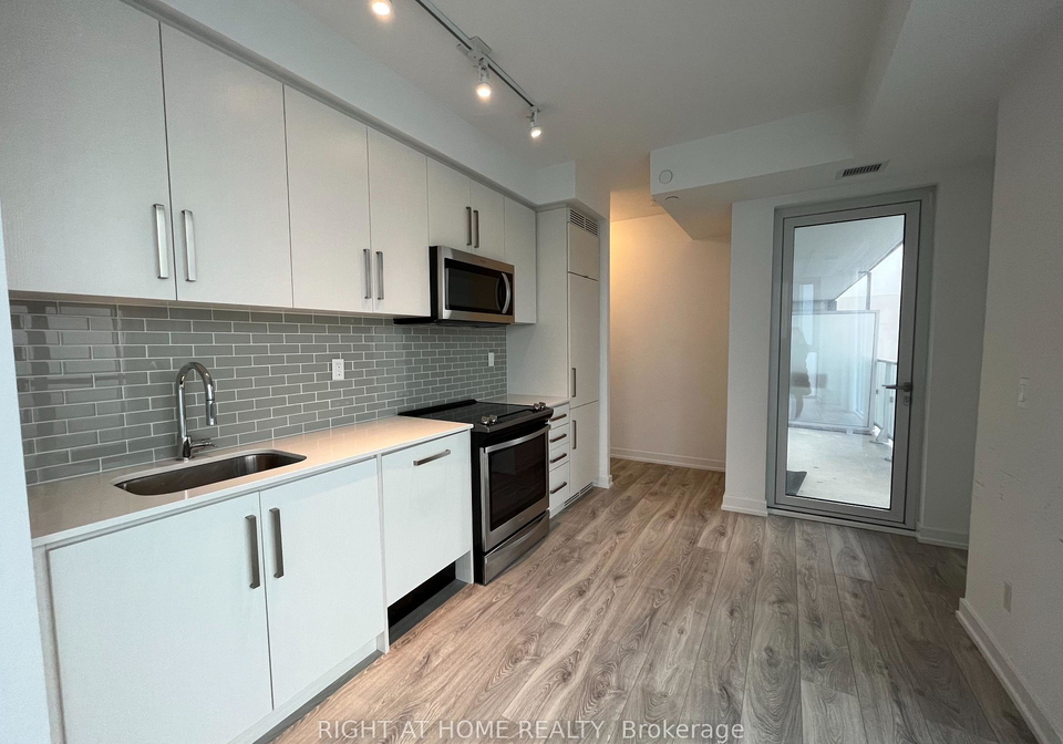 5180-yonge-street-toronto-ontario-c12331569