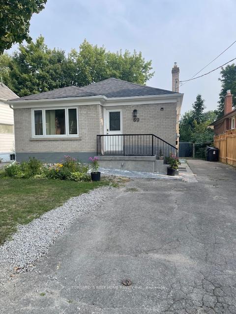 69-madawaska-avenue-north-york-ontario-c12331611