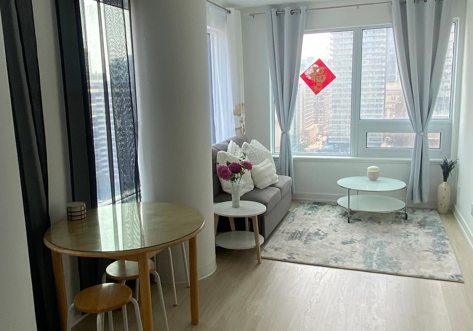 8-w-wellesley-street-w-toronto-ontario-c12331724