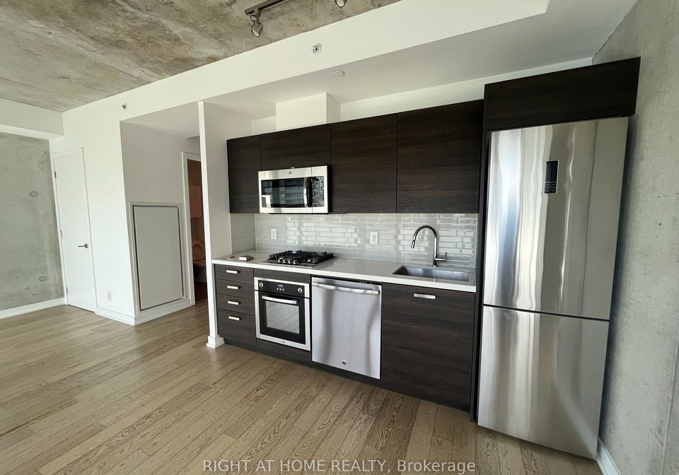 11-charlotte-street-toronto-ontario-c12331726